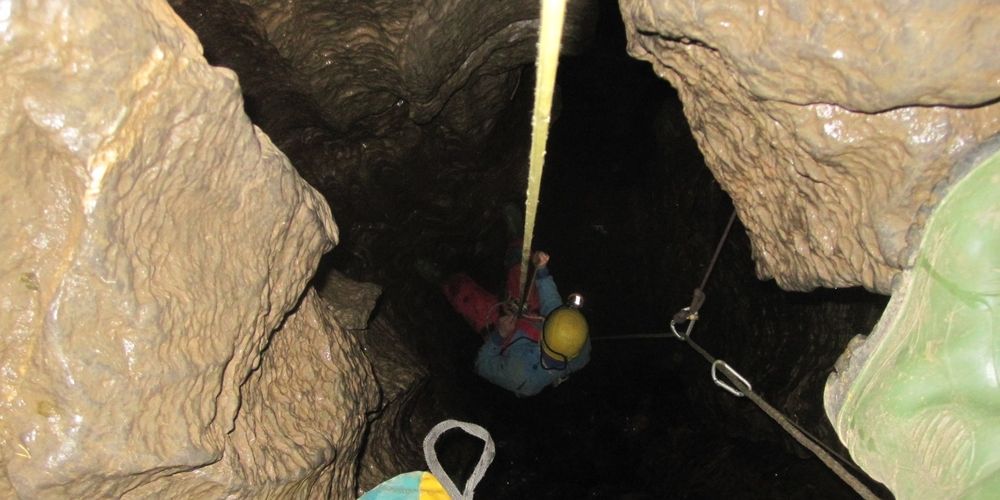 Ra Cave Skills Abseiling